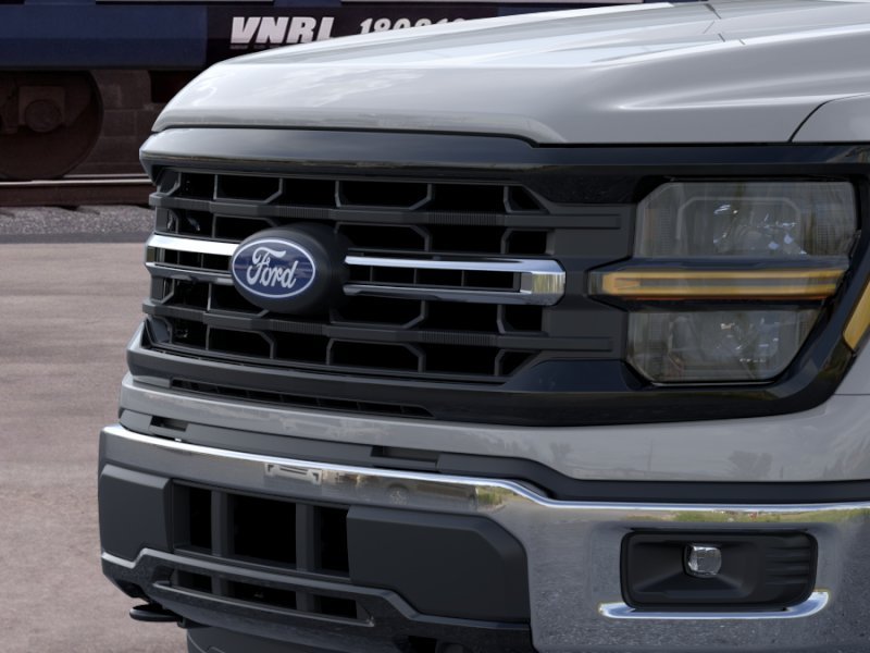 New 2026 Avalanche Ford XLT image 17
