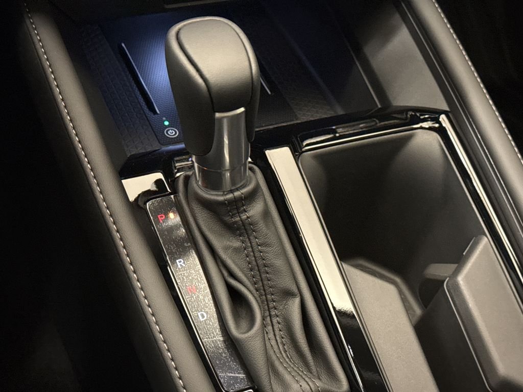 2026 Honda Accord Hybrid Touring - Photo 29