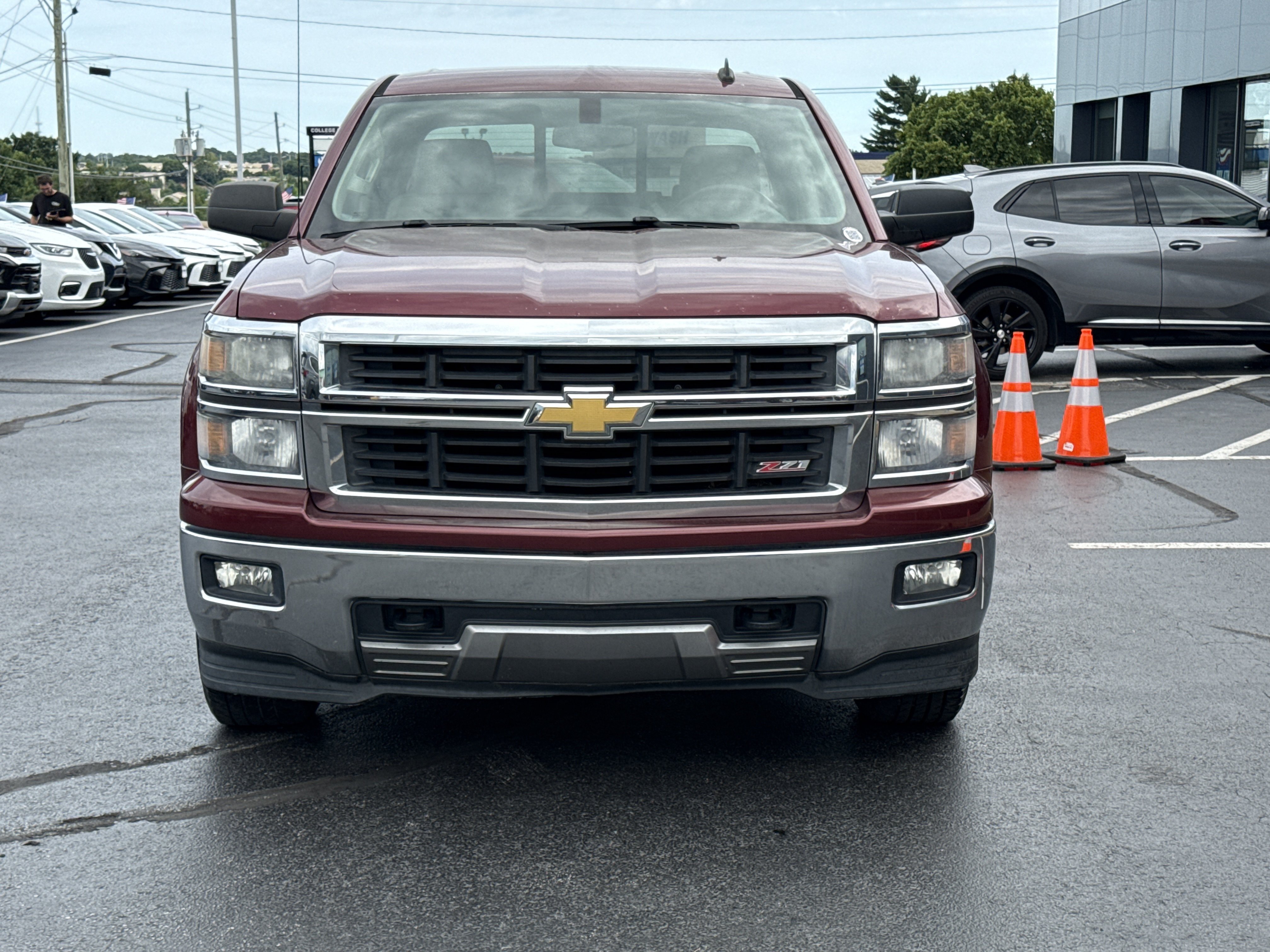 Used 2014 Deep Ruby Metallic Chevrolet LT 4WD image 12