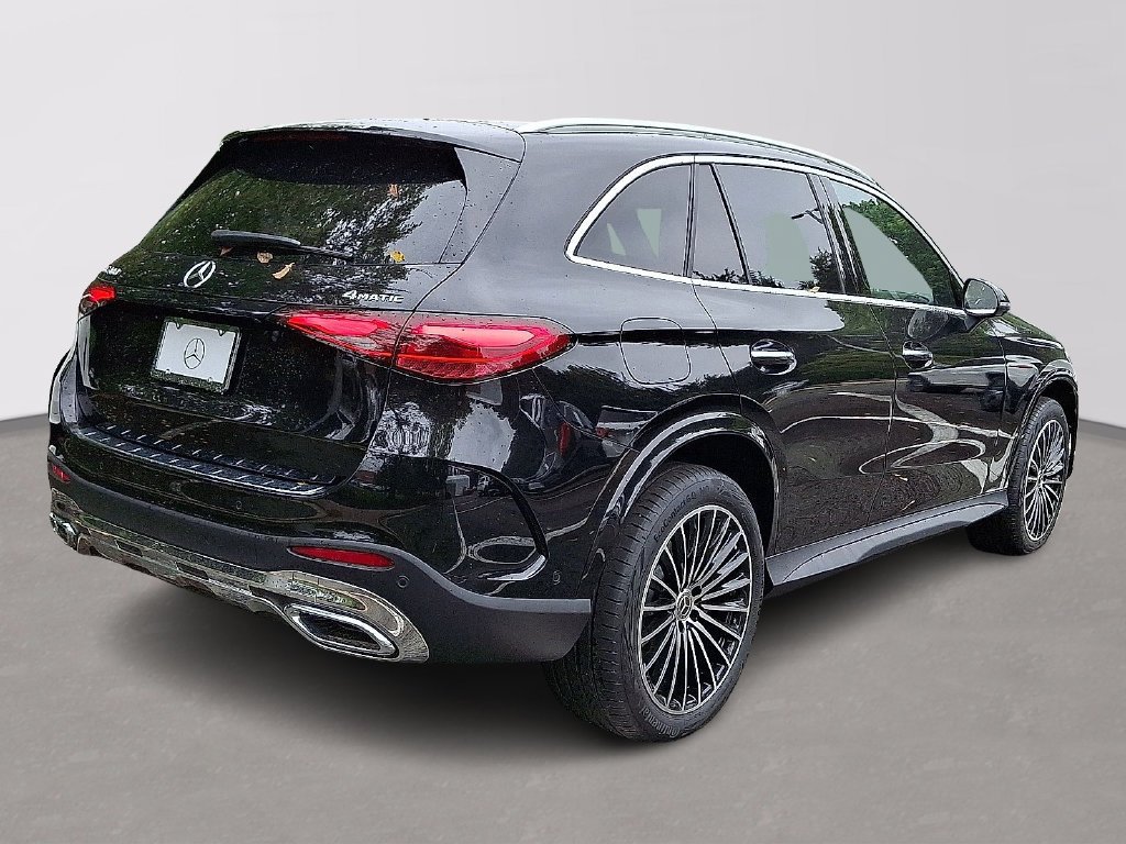 New 2027 Obsidian Black Metallic Mercedes-Benz GLC 300 image 21