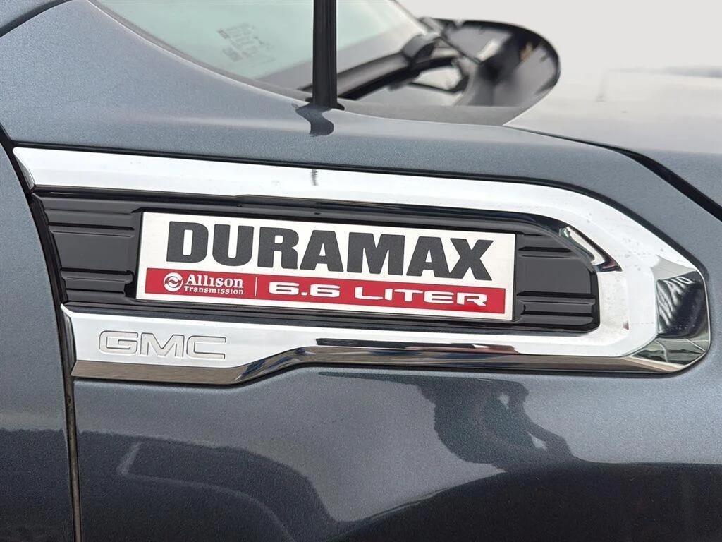 Used 2020 DARK SKY METALLIC GMC Denali image 4