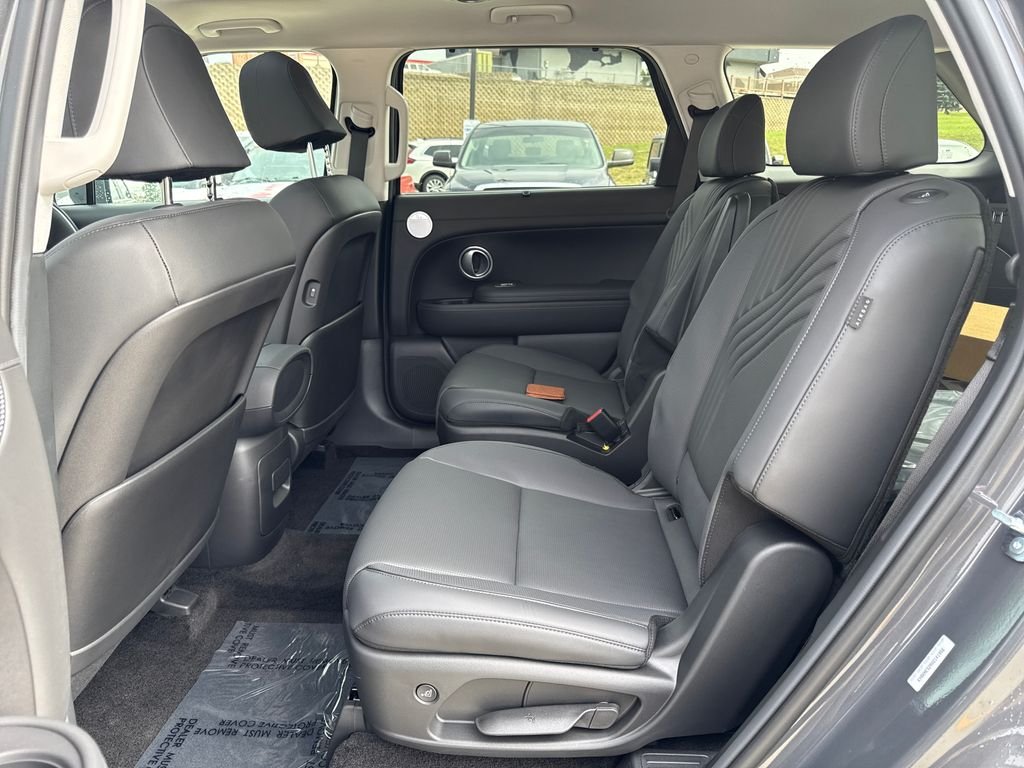 New 2027 Gray Hyundai SEL Premium image 25