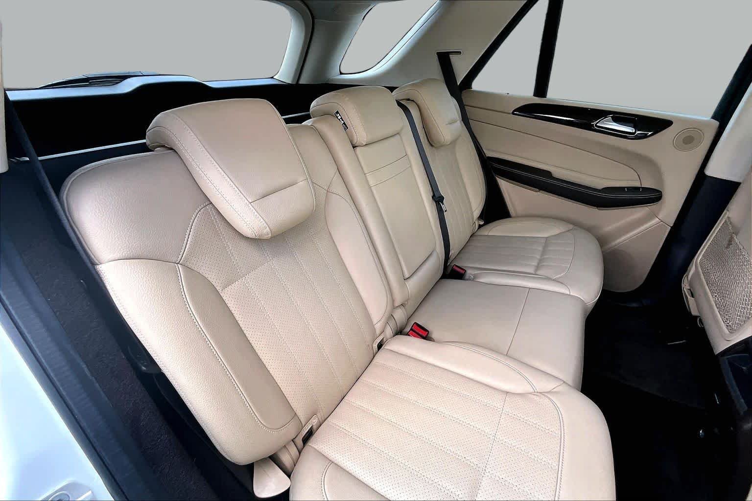 Used 2017 Polar White Mercedes-Benz GLE 350 image 20
