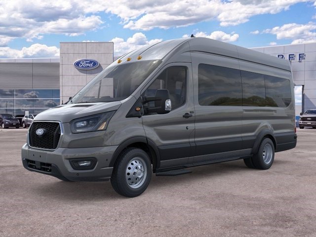 2026 Ford Transit Passenger Wagon XLT