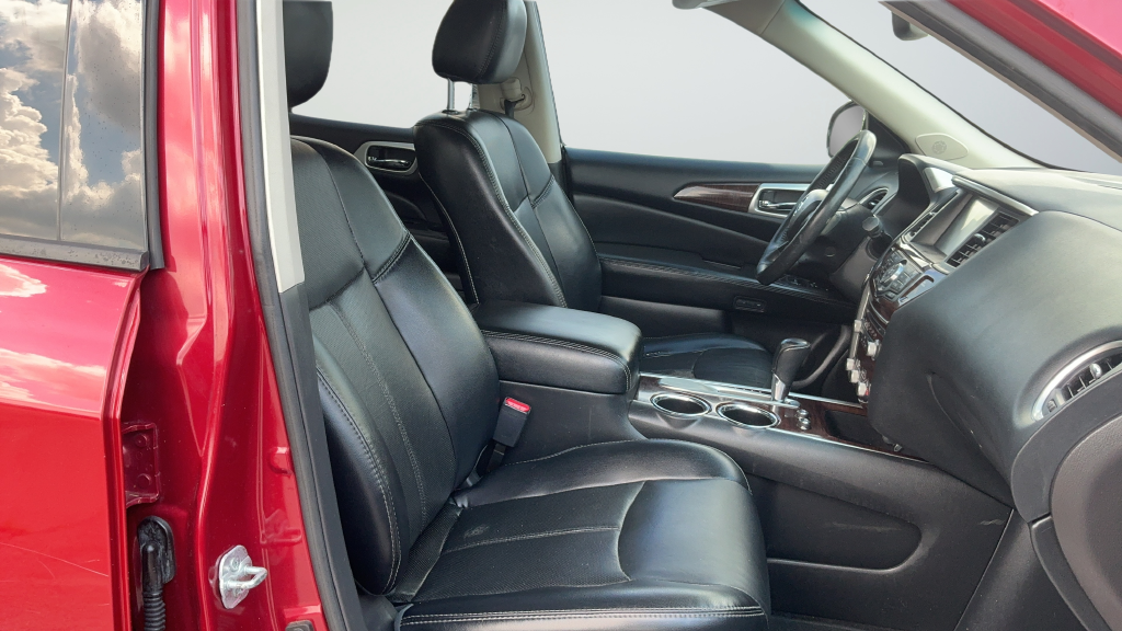 Used 2015 Cayenne Nissan Platinum image 21