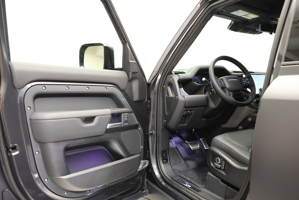 New 2026 Carpathian Grey LAND ROVER V8 image 26
