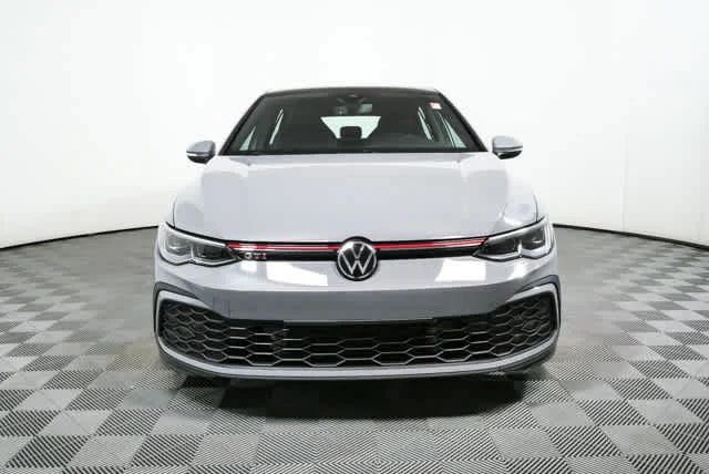 Certified Used 2022 Moonstone Gray Volkswagen SE image 33