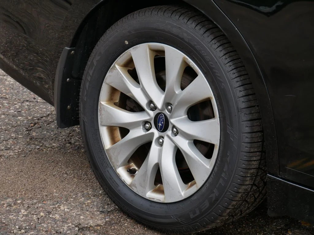 Used 2015 Black Subaru 2.5i image 7
