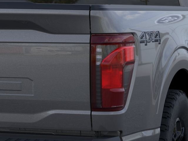 New 2026 Gray Ford XLT image 19