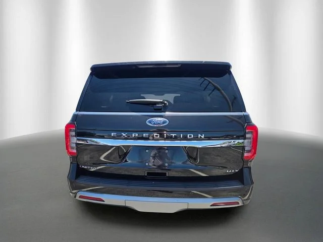 Used 2024 Black Metallic Ford Limited image 3