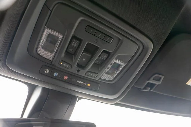 Used 2019 Beige Chevrolet High Country image 37