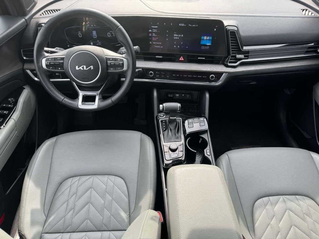 Used 2023 Black Kia X-Line image 11