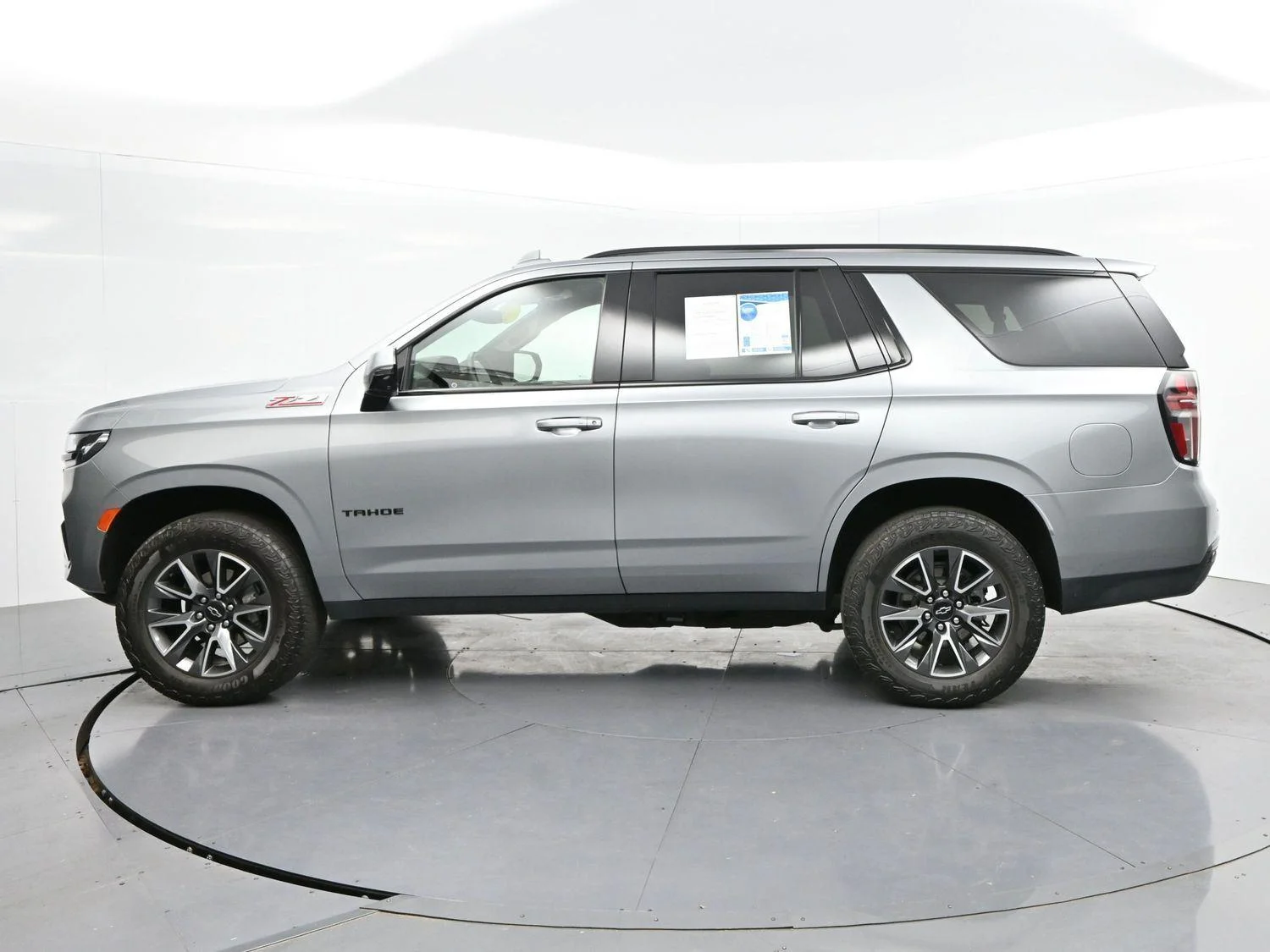 Used 2024 Sterling Gray Metallic Chevrolet Z71 image 4