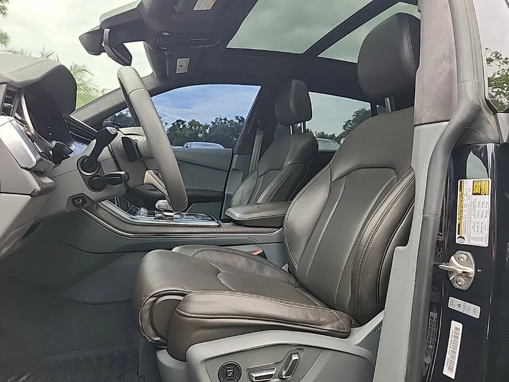 Used 2019 Orca Black Metallic Audi Prestige image 2