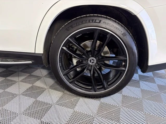 Used 2024 White Mercedes-Benz GLS 450 image 59
