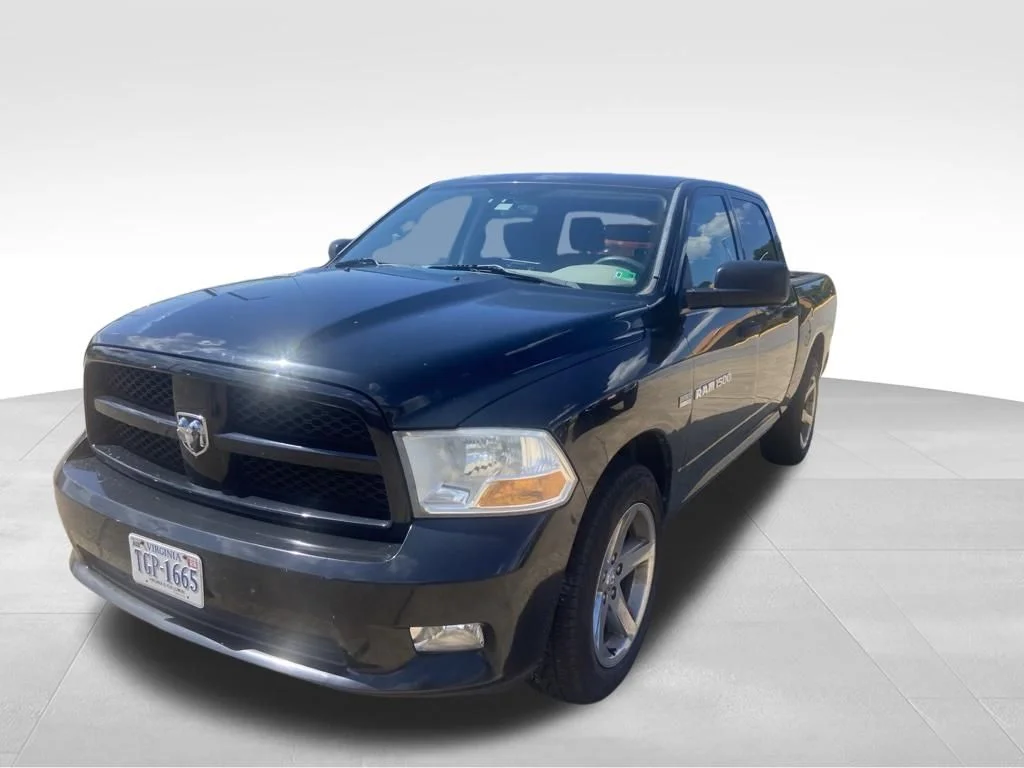 Used 2012 Black Ram Express image 1