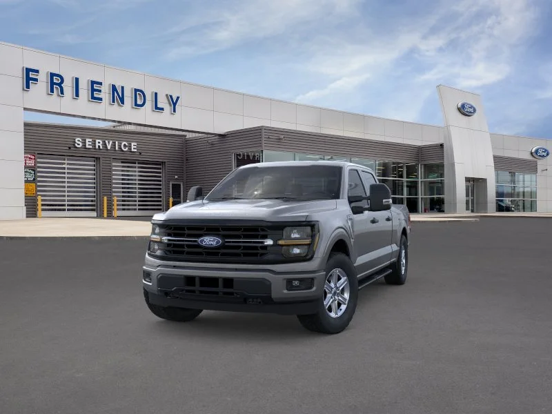 New 2026 Carbonized Gray Metallic Ford XLT image 2