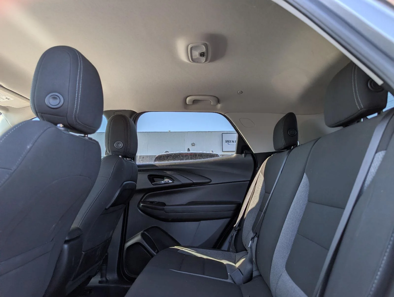 Used 2022 Satin Steel Metallic Chevrolet LT image 13