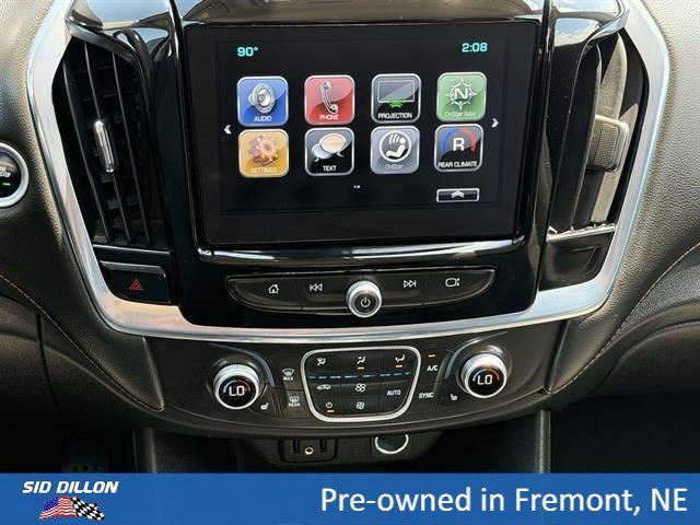 Used 2018 Graphite Metallic Chevrolet LT Cloth image 5