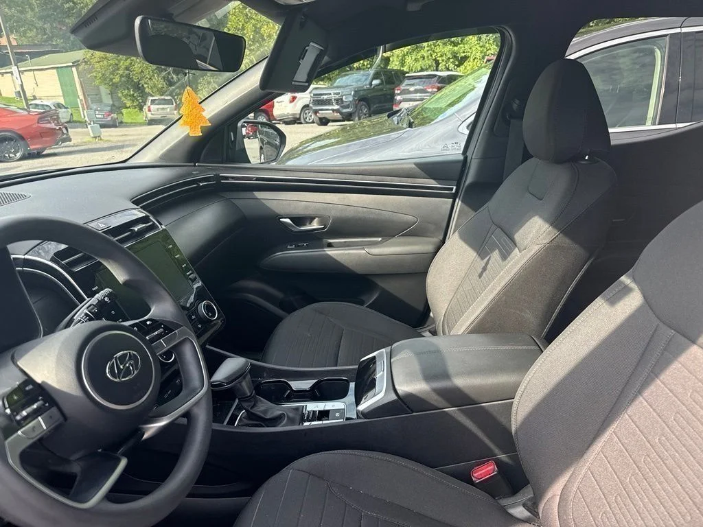 Used 2024 Gray Hyundai SE image 15