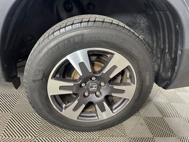Certified Used 2017 Forest Mist Metallic Honda RTL image 20