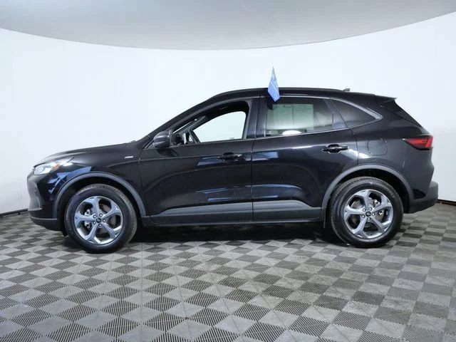 Certified Used 2025 Black Ford ST-Line image 6