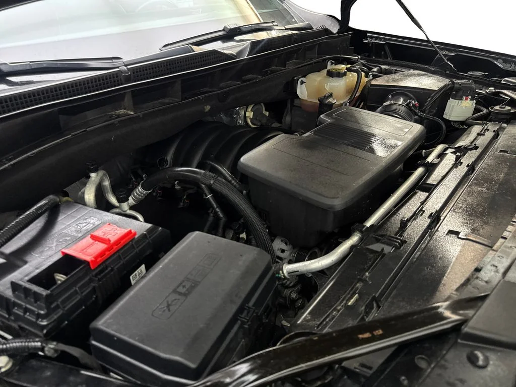 Used 2023 Black Cadillac Sport image 83
