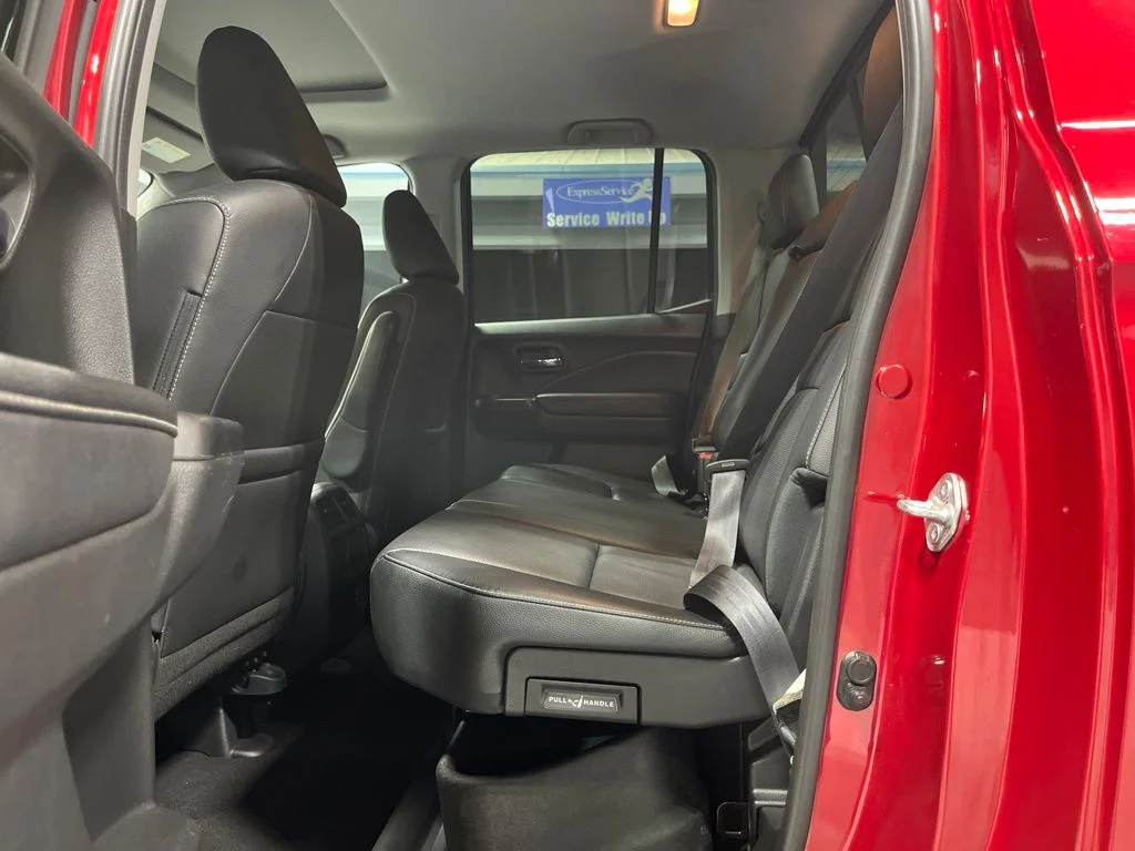 Certified Used 2022 Radiant Red Metallic II Honda RTL-E image 33