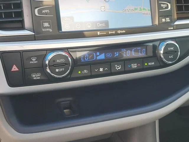 Used 2017 Celestial Silve Toyota Limited image 19