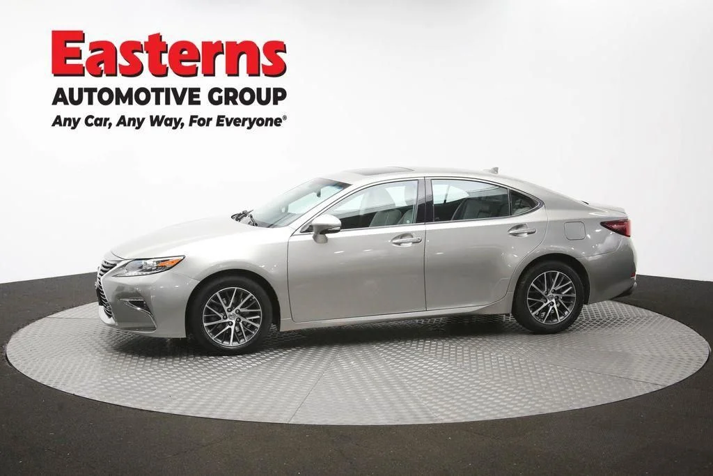 Used 2016 Silver Lexus 350 image 62