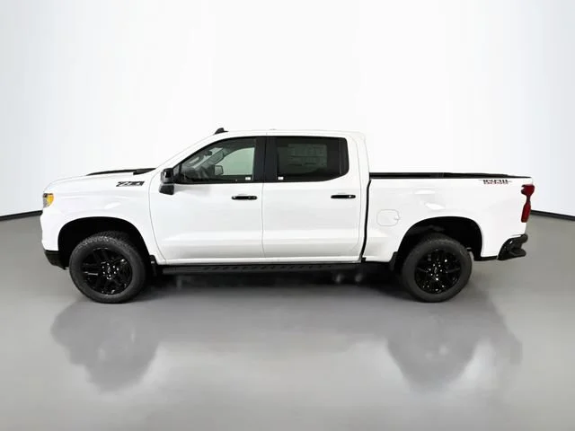 New 2026 Summit White Chevrolet LT Trail Boss image 4
