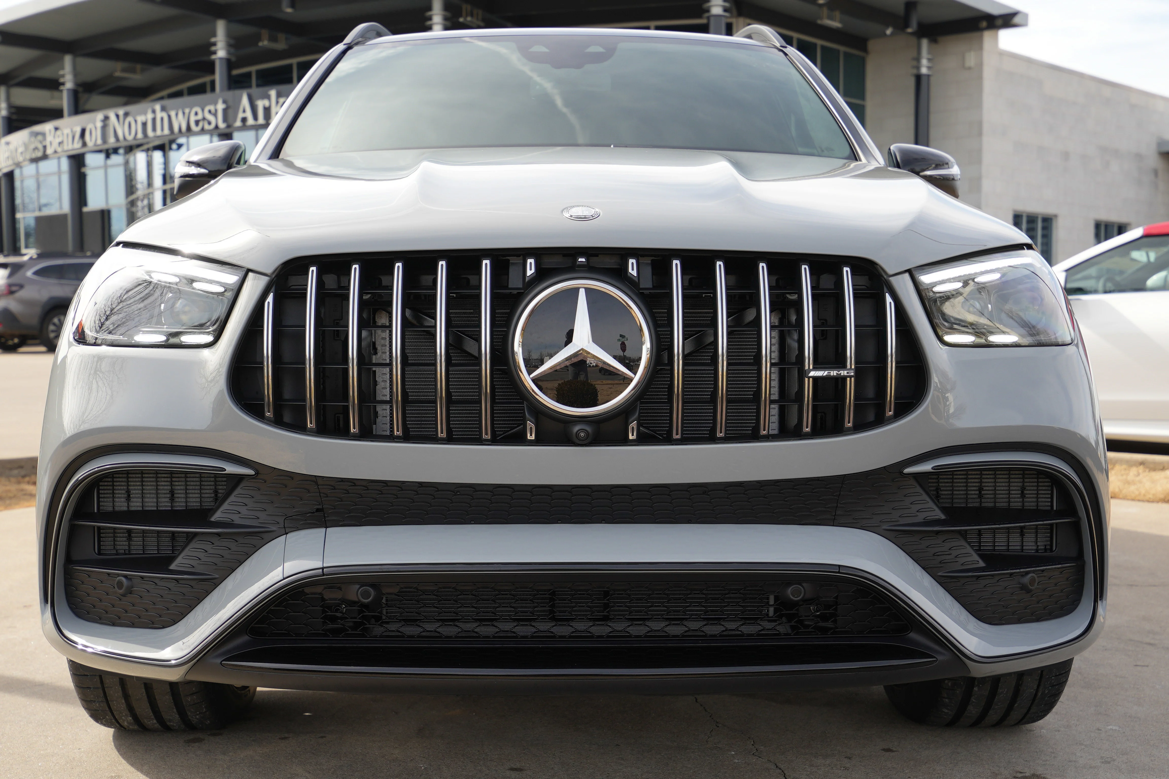 New 2026 MANUFAKTUR Alpine Grey Mercedes-Benz AMG® GLE 63 S image 11