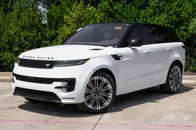 New 2026 White Land Rover Dynamic SE image 2