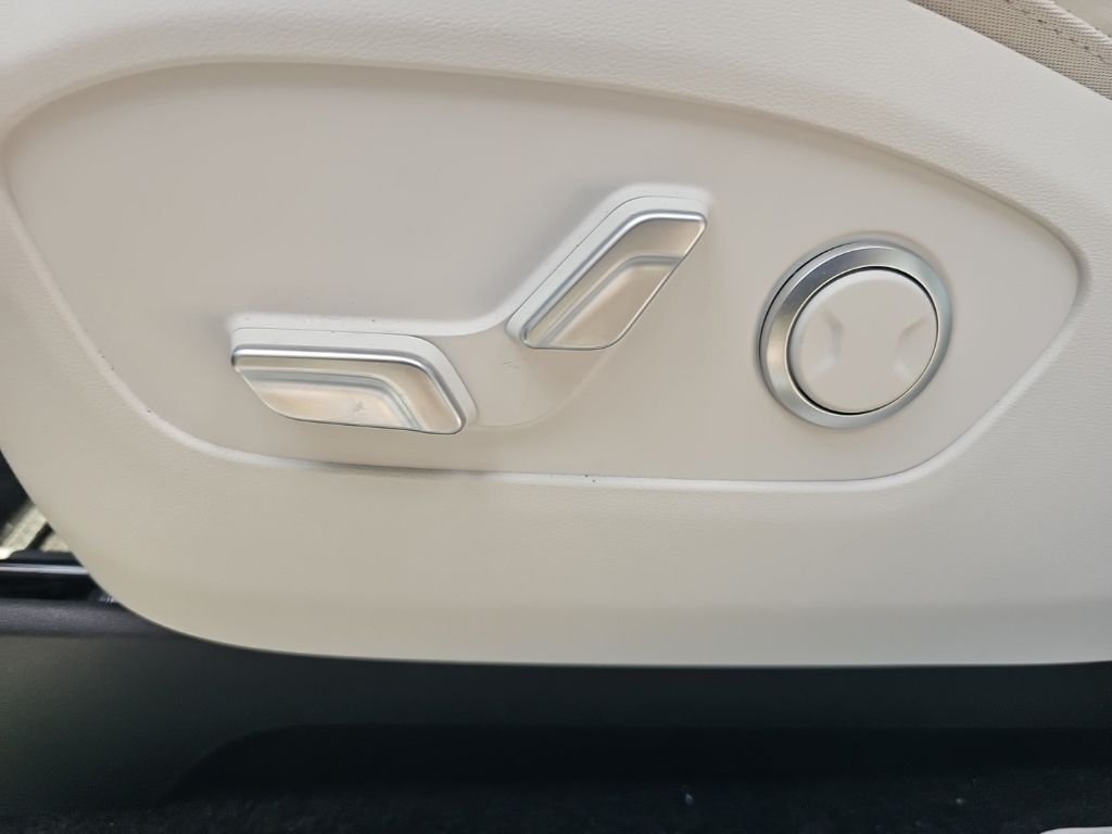 2026 Hyundai IONIQ 9 SEL - Photo 13