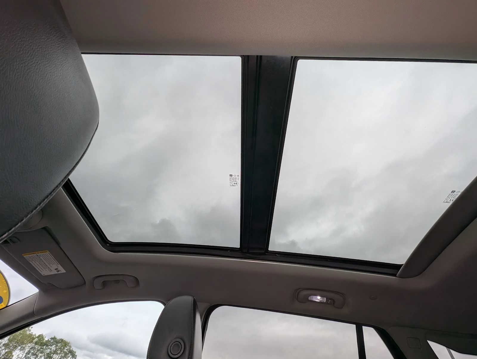 Used 2019 Smokey Quartz Metallic GMC SLT image 17