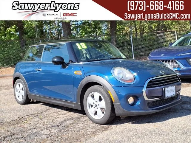 2018 MINI Cooper -'s photo