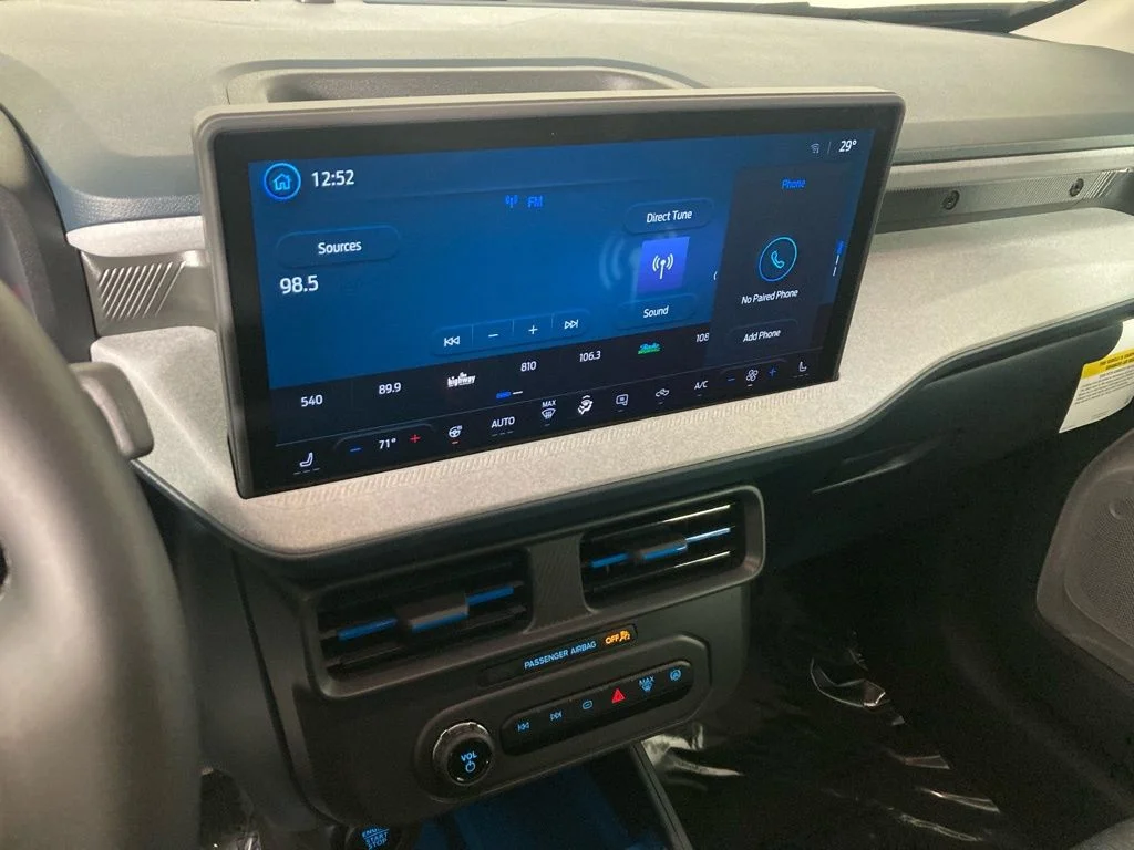 Used 2025 Ford Maverick XLT with VIN 3FTTW8JA0SRB38030 for sale in Elk River, Minnesota