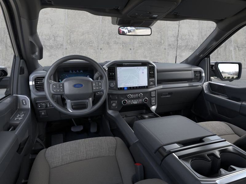 2025 Ford F-150 XLT - Photo 9