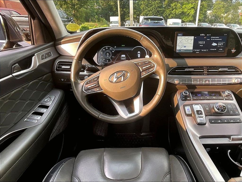 Used 2020 Brown Hyundai Limited image 18