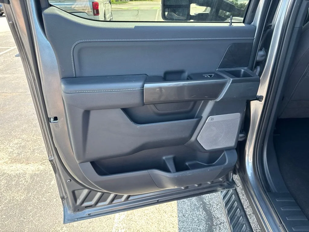 Used 2023 Gray Metallic Ford XLT image 29