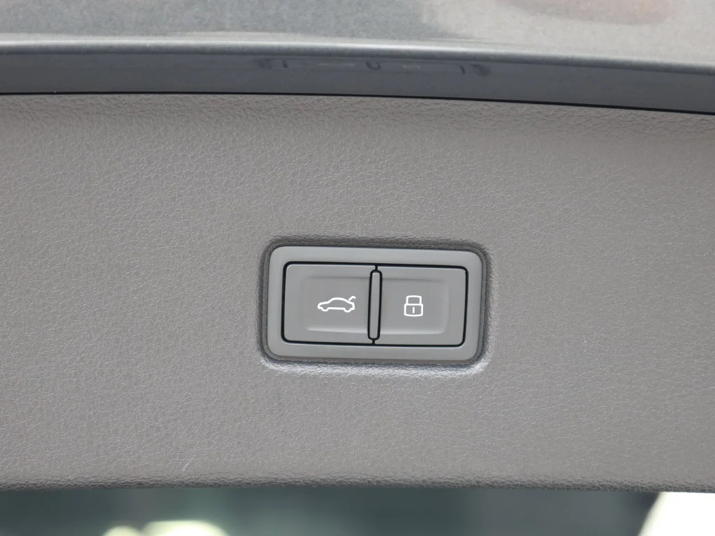Used 2024  Audi 45 S line Premium Plus image 9