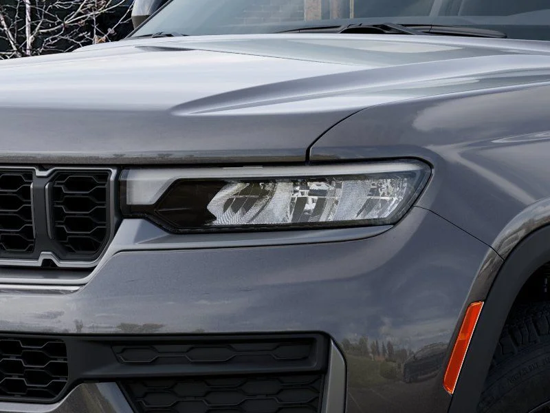 New 2026 Baltic Gray Metallic Clear-Coat Exterior Paint Jeep Altitude image 10