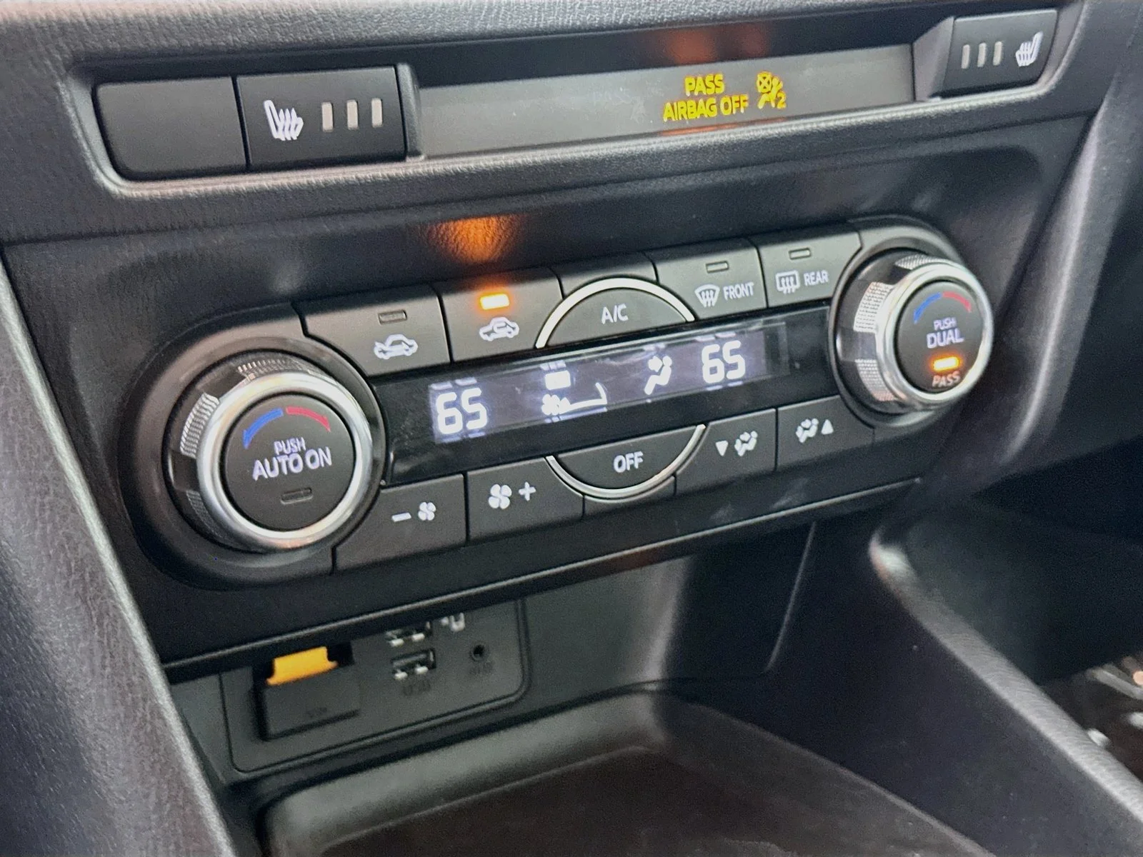 Used 2018 Deep Crystal Blue Mica Mazda Touring image 16