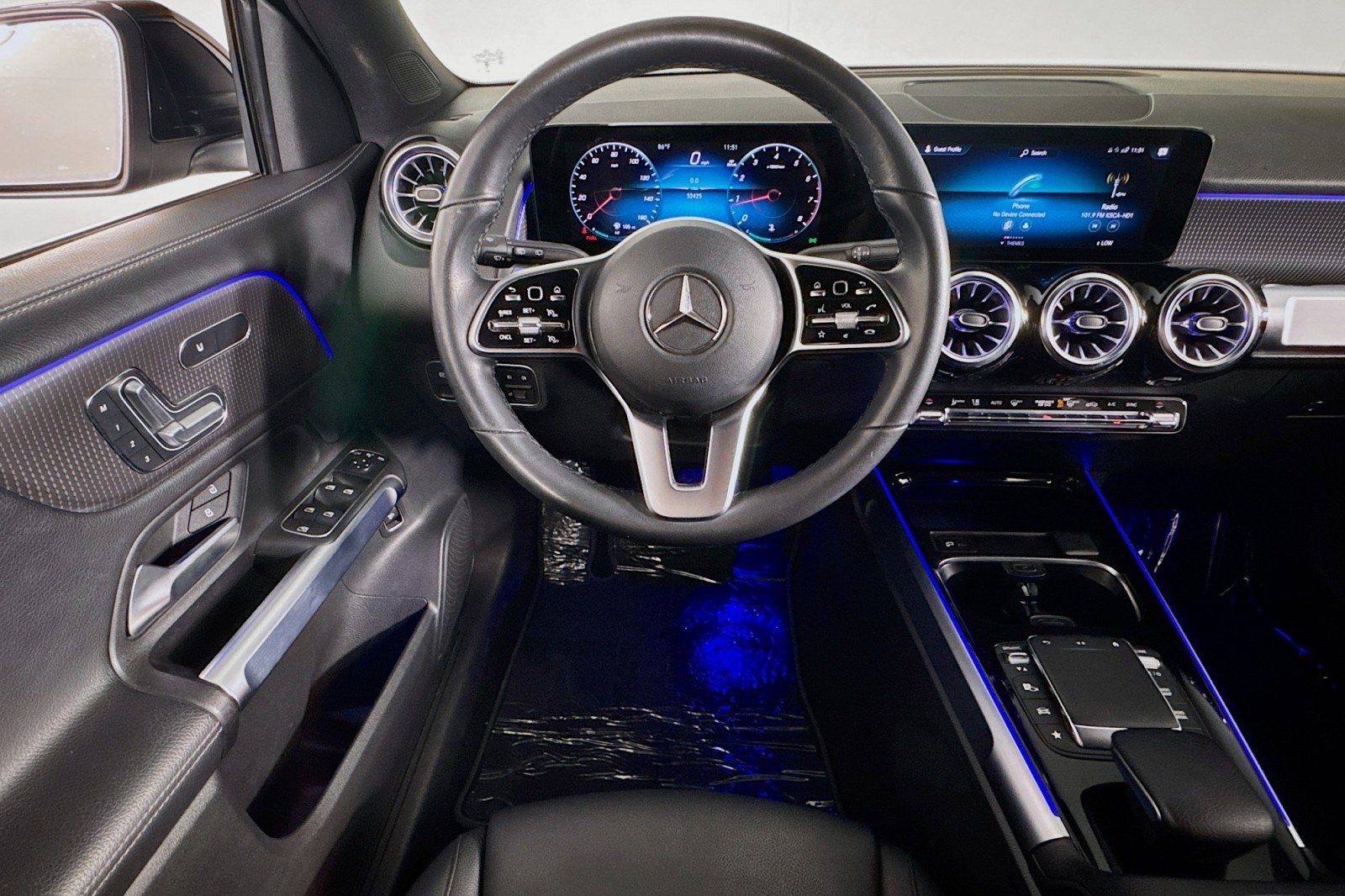 Certified Used 2023 Night Black Mercedes-Benz 250 image 6