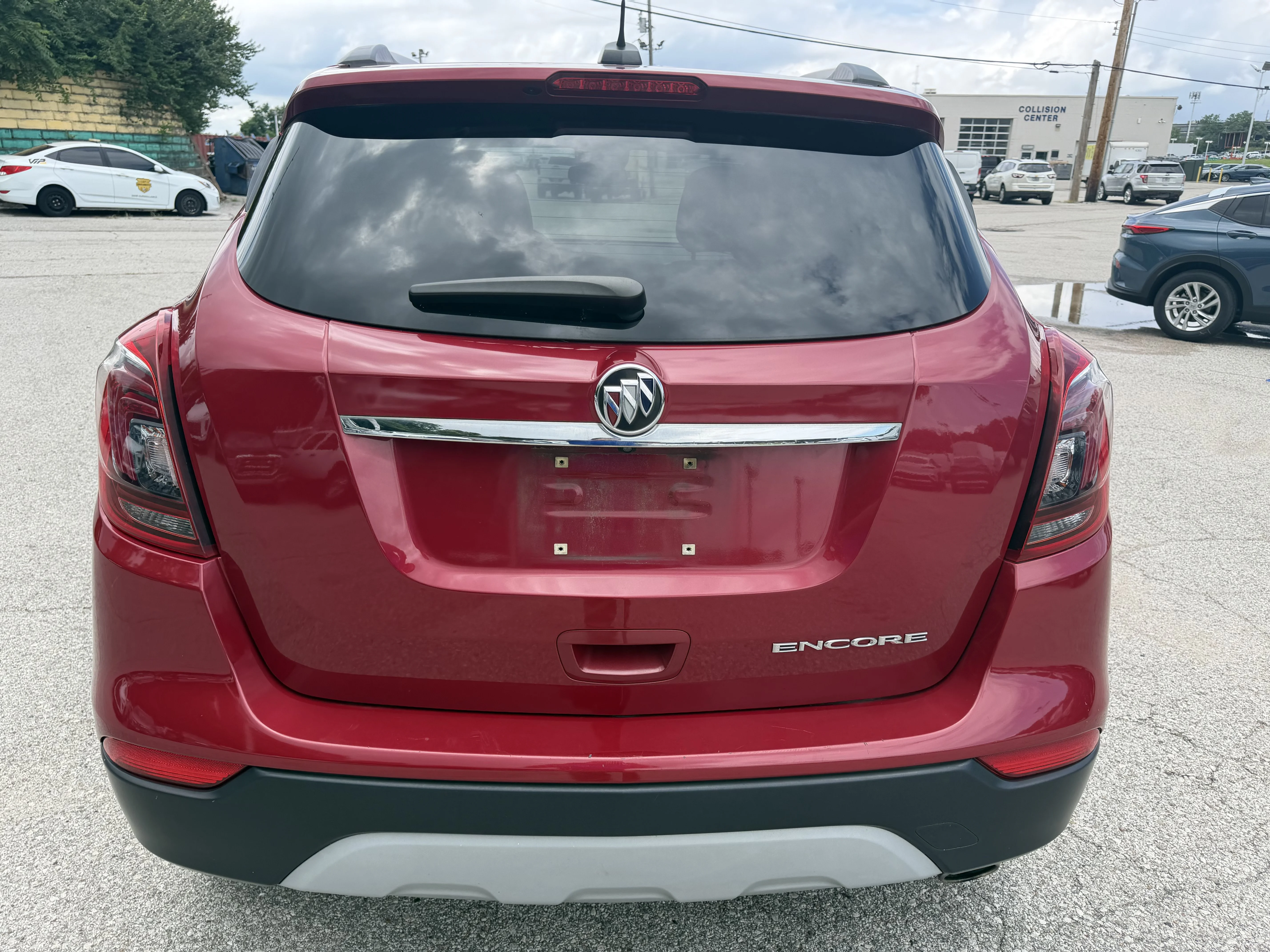 Used 2019 Winterberry Red Metallic Buick Preferred image 5
