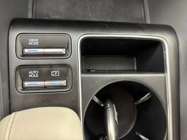 Used 2024 Blue Hyundai SEL image 9