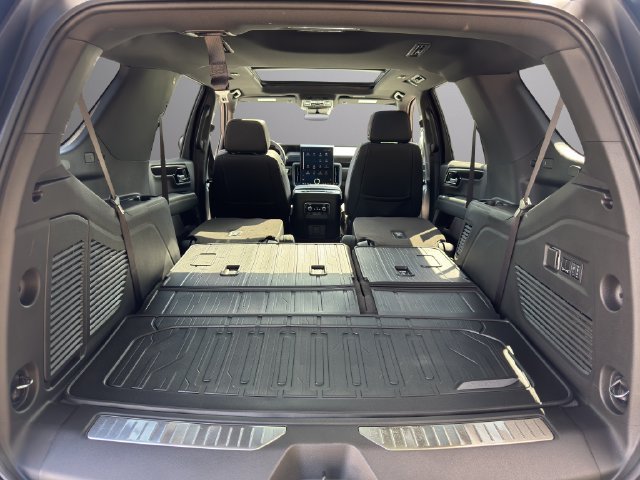 2026 GMC Yukon AT4 - Photo 25
