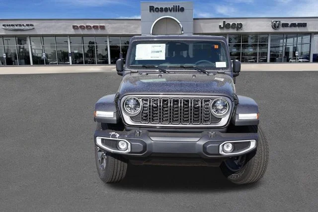 New 2026 Granite Crystal Metallic Clearcoat Jeep Sahara image 8