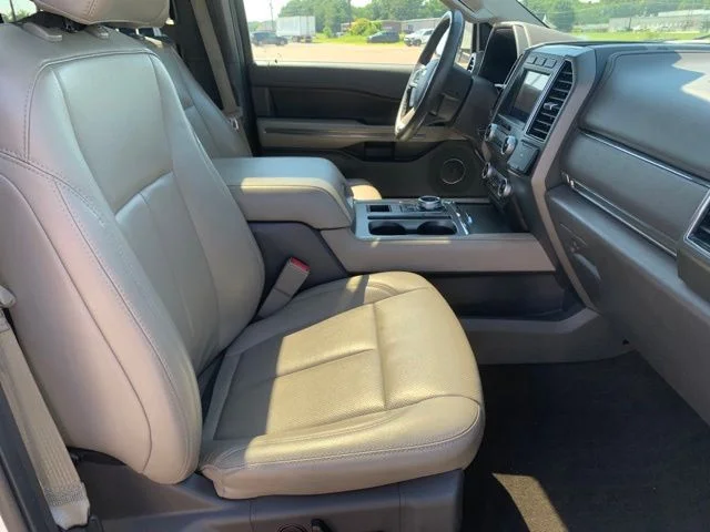 Used 2021 White Ford XLT image 31