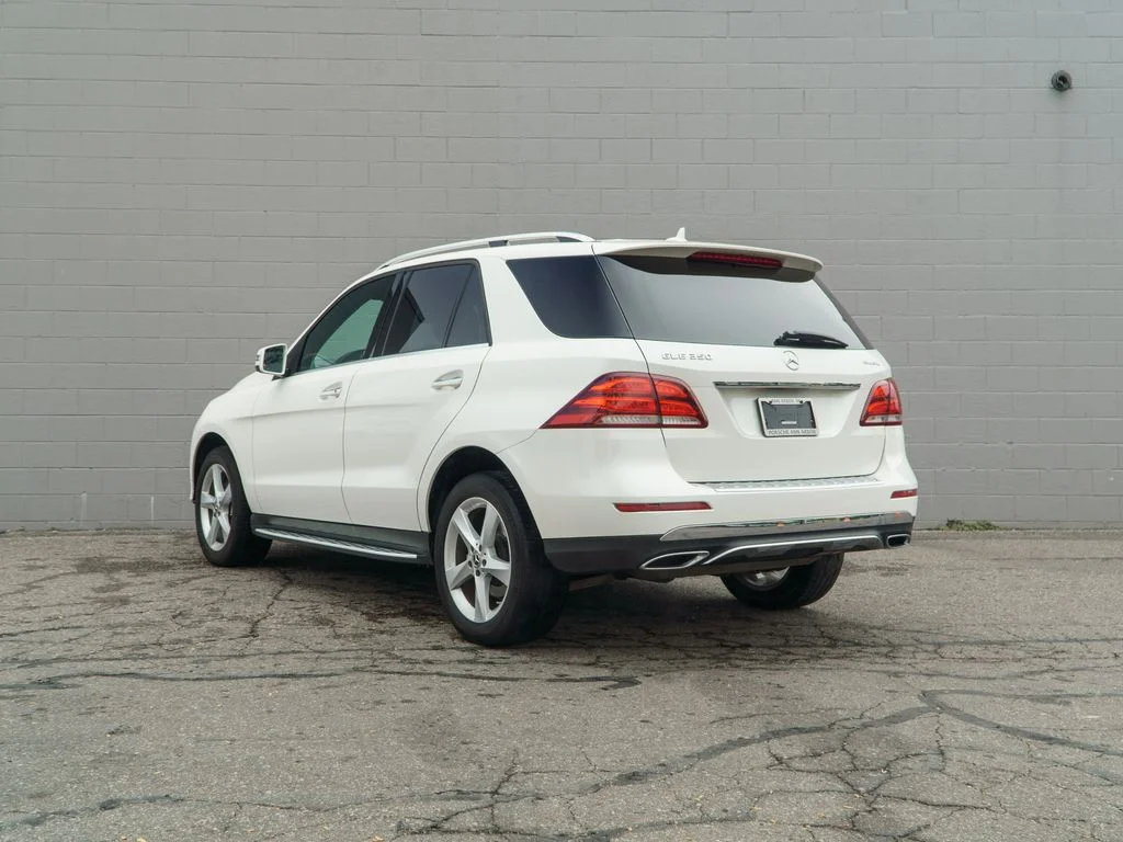 Used 2018  Mercedes-Benz GLE 350 image 3